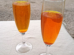 Safran de Polignac. Kir au safran.